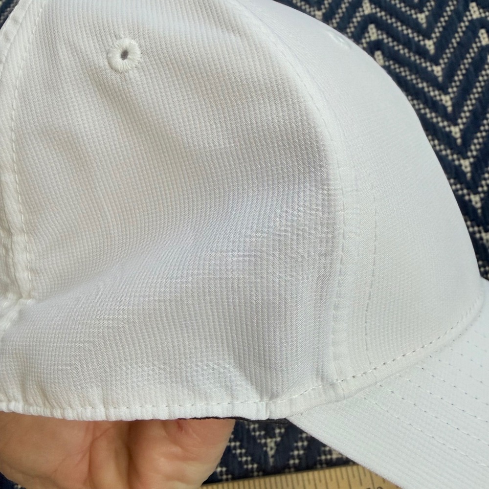 Nike Disney Parks Legacy91 Dri-FIT Hat Unisex One Size White - Picture 8 of 11